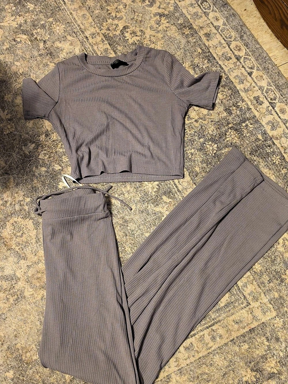 White Fox Ribbed Lounge Set in Gray Size XS Like New